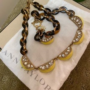 Ann Taylor lemon tortoise bracket and necklace set